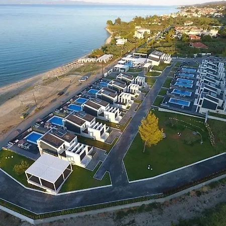 Crystal & Вилла Полихроно