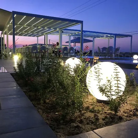 فيلة Crystal & بوليخرونو