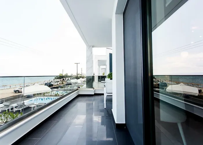 Crystal & * Polychrono