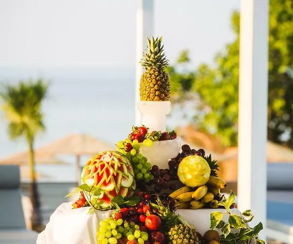 Crystal & Polychrono