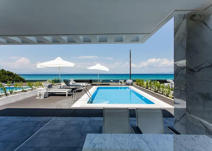 Crystal & * Polychrono